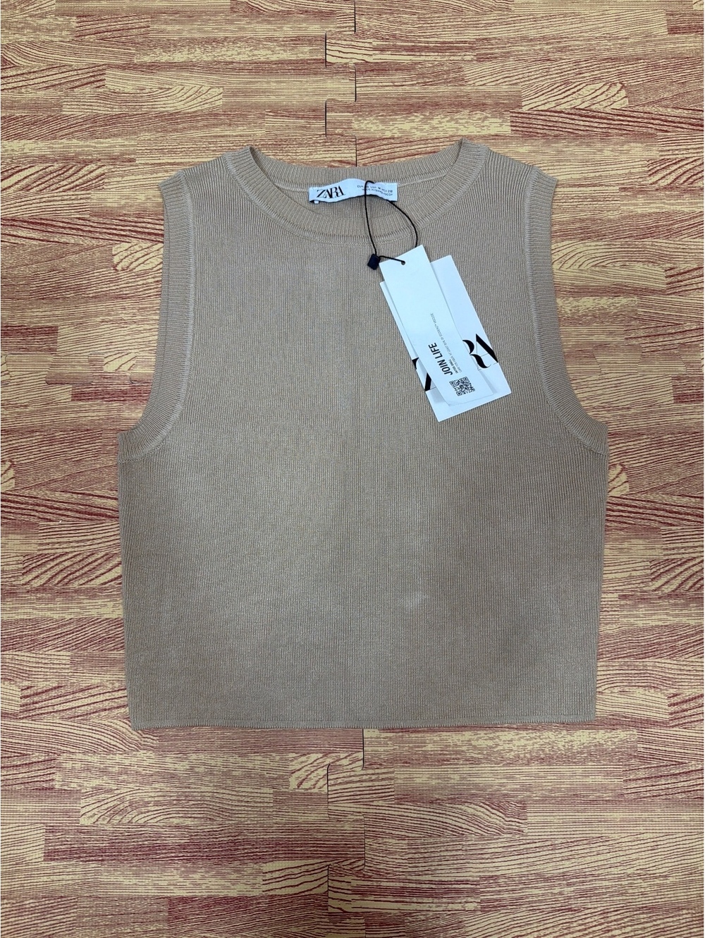 Zara Beige Sleeveless Knit Sweater Top Women’s Medium NWT With Flaw
